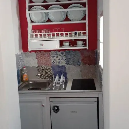 Sweet With Two Beds -one Single Room- With Beautiful View! Semesterbostad Agia Marina (Leros)